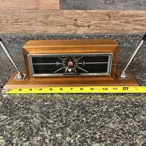 Vintage MCM Desk Clock With 2 Sheaffer Ballpoint Pens Electric Tested Works